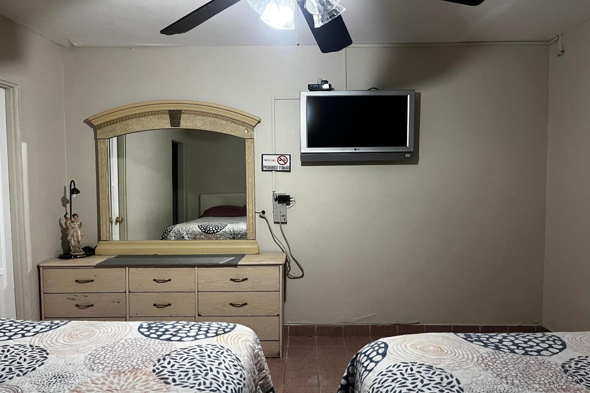 Oyo Hotel Linda Tijuana Zewnętrze zdjęcie