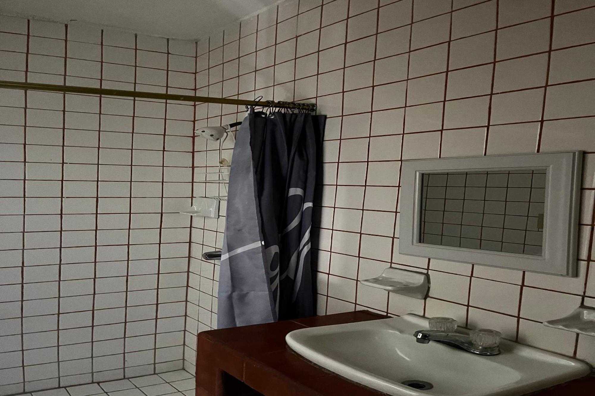Oyo Hotel Linda Tijuana Zewnętrze zdjęcie