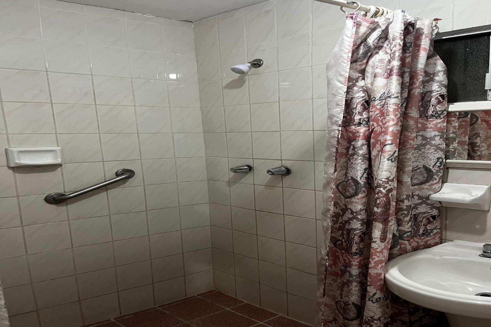 Oyo Hotel Linda Tijuana Zewnętrze zdjęcie
